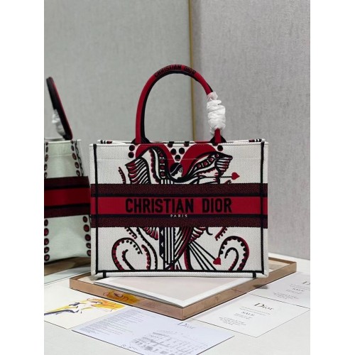 MAŁA TORBA NA KSIĄŻKI DIOR Z Haftem C1287-21