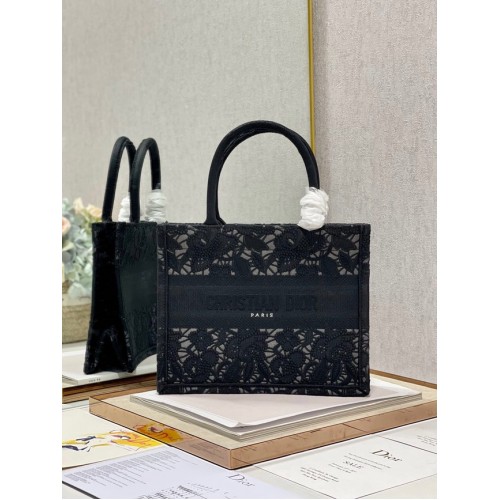 MAŁA TORBA DIOR BOOK TOTE Haft M1265ZRGO czarna