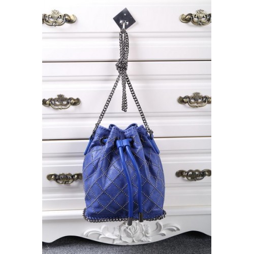 Stella McCartney Falabella Torba typu bucket z pikowaniem i ćwiekami SMC013 Royal
