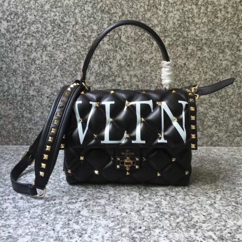 VALENTINO Candy Rockstud pikowana skórzana torba na ramię 6020 czarno-biała
