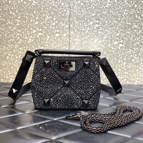 VALENTINO GARAVANI Rzymskie kolczyki W2B0I97P czarne