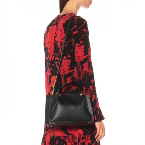 VALENTINO Oryginalna skórzana torba 9077 czarna