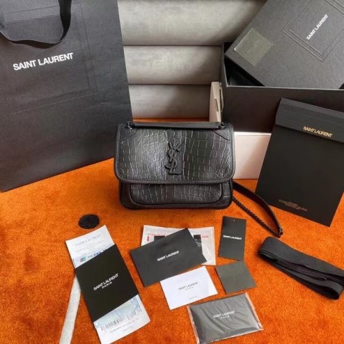 YSL NIKI BABY W SKÓRZANEJ SKÓRZE Z TŁOCZENIEM KROKODYLA 533037 czarny