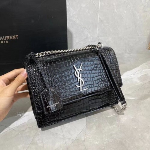 Torba na ramię Yves Saint Laurent ze skóry cielęcej Y542206A w kolorze czarno-srebrnym z metalem