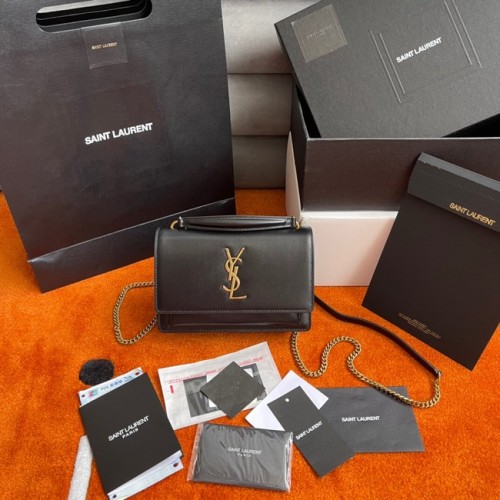 Yves Saint Laurent SUNSET MAŁA TOREBKA NA ŁAŃCUSZKU SKÓRA GŁADKA Y533036A CZARNY